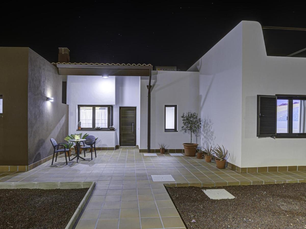 Lightbooking Villa El Molino Piscina Privada Climatizada Caleta De Fuste Bagian luar foto